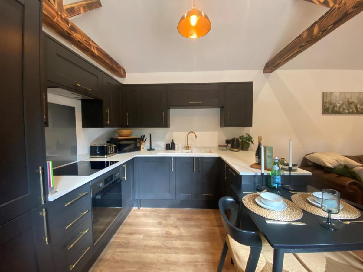 Springfield Lodge - Adorable New Forest 1-Bedroom Guest House Ringwood Exterior foto