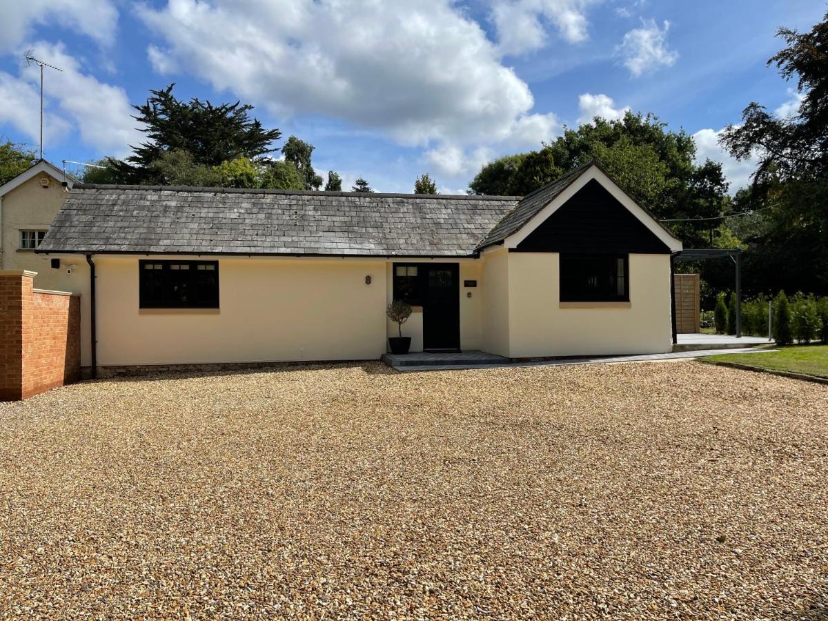 Springfield Lodge - Adorable New Forest 1-Bedroom Guest House Ringwood Exterior foto